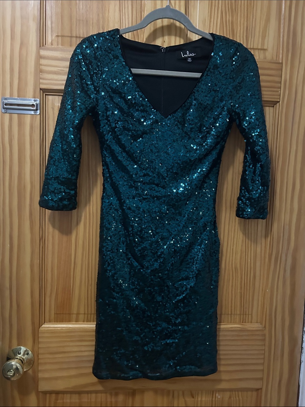 Lulu's Teal Sequin V-Neck Midi Dress